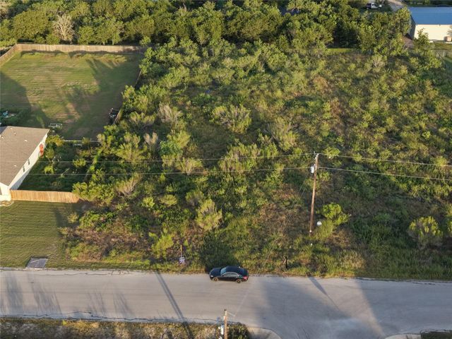 232 E Ridge LN, Kyle, TX 78640