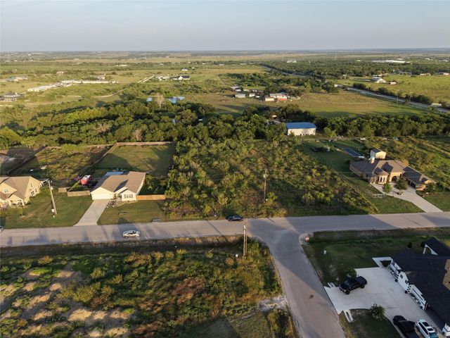 232 E Ridge LN, Kyle, TX 78640