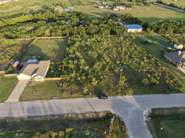 232 E Ridge LN, Kyle, TX 78640