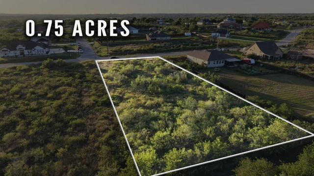 232 E Ridge LN, Kyle, TX 78640