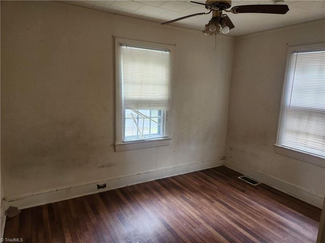 2709 Eastwood Drive, Winston-salem, NC 27107