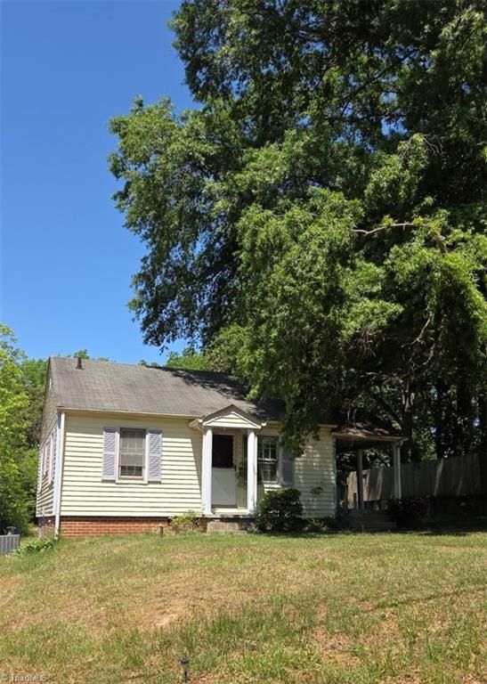 2709 Eastwood Drive, Winston-salem, NC 27107