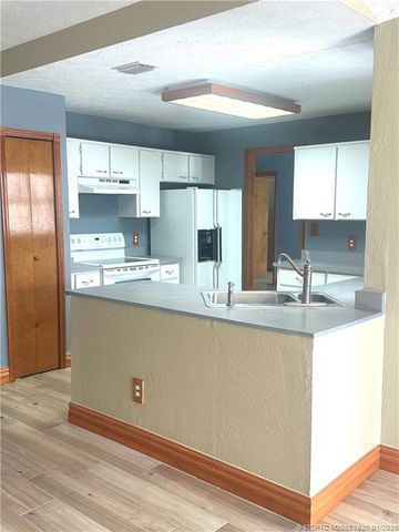 608 SE Dean Terrace, Port St. Lucie, Port St Lucie, FL 34984