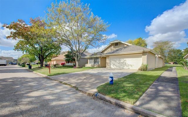 19730 Coppervine Lane, Houston, TX 77084