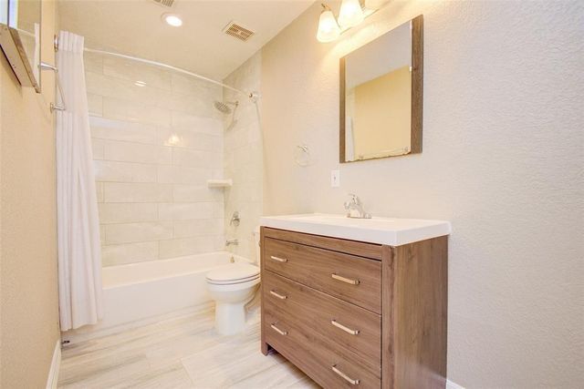 19730 Coppervine Lane, Houston, TX 77084