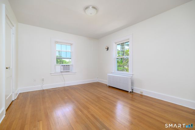 16 Vine Road, Stamford, CT 06905