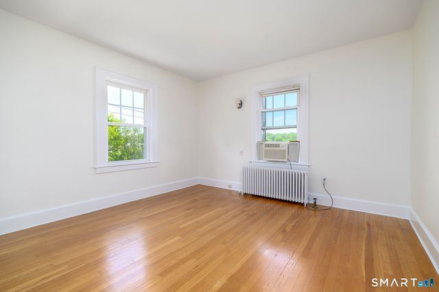 16 Vine Road, Stamford, CT 06905