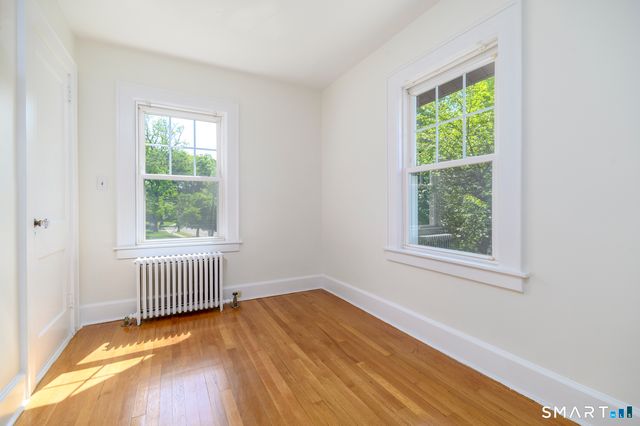 16 Vine Road, Stamford, CT 06905