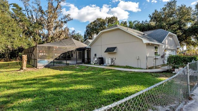1612 WILLIAMS ROAD, Plant City, FL 33565
