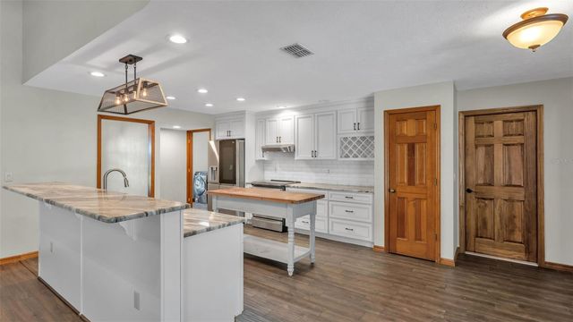 1612 WILLIAMS ROAD, Plant City, FL 33565