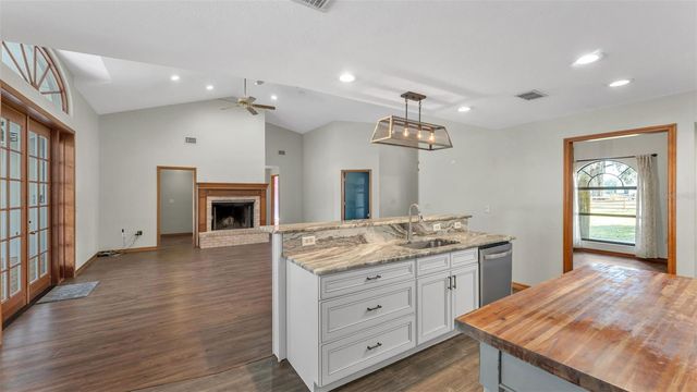 1612 WILLIAMS ROAD, Plant City, FL 33565