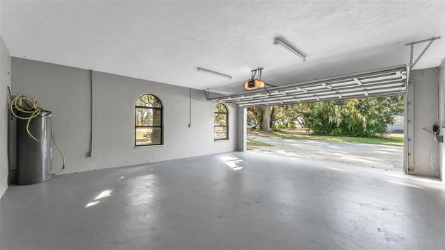 1612 WILLIAMS ROAD, Plant City, FL 33565