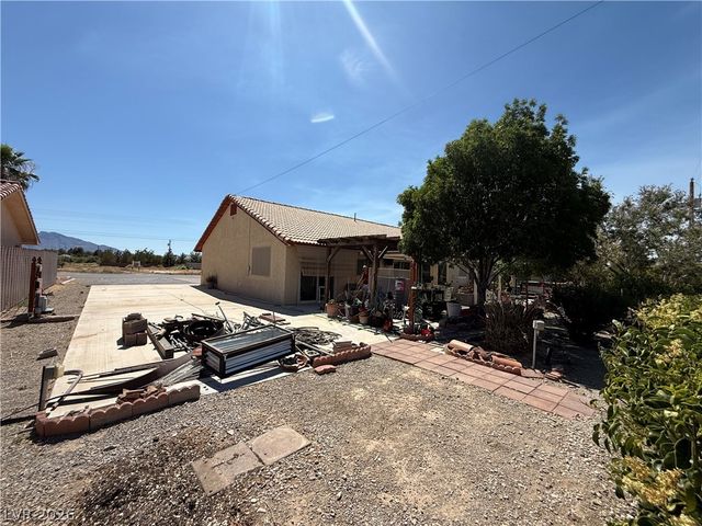 2171 South Blagg Road, Pahrump, NV 89048