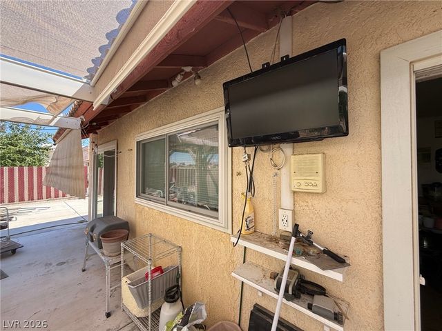 2171 South Blagg Road, Pahrump, NV 89048