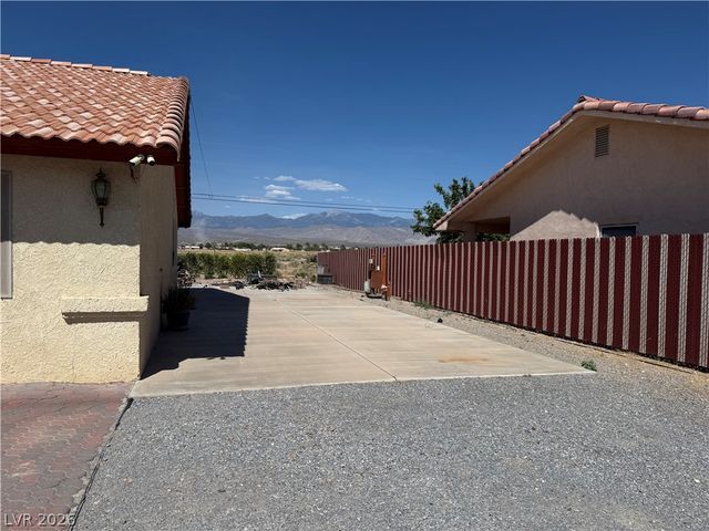 2171 South Blagg Road, Pahrump, NV 89048