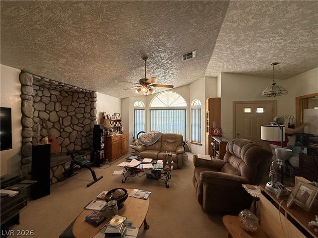 2171 South Blagg Road, Pahrump, NV 89048