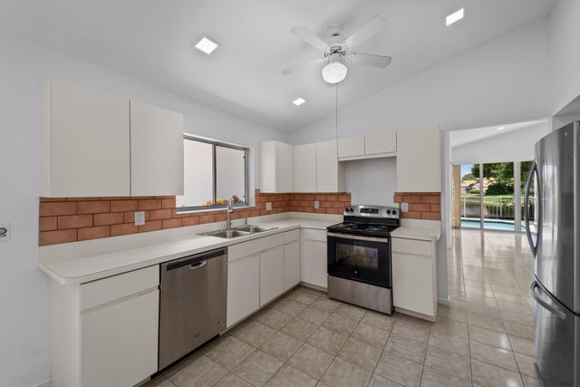 22586 Esplanada Drive, Boca Raton, FL 33433