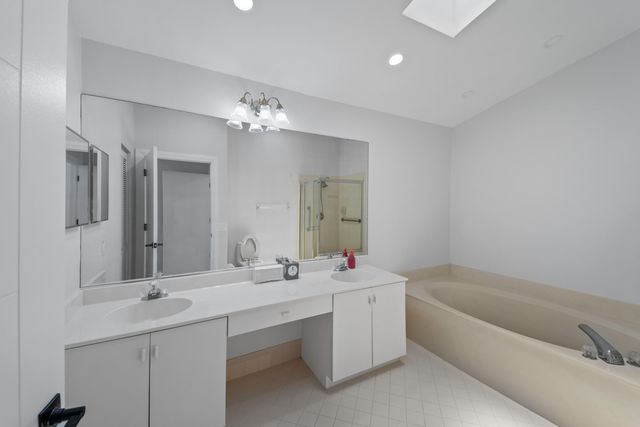 22586 Esplanada Drive, Boca Raton, FL 33433