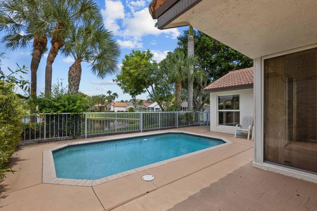 22586 Esplanada Drive, Boca Raton, FL 33433