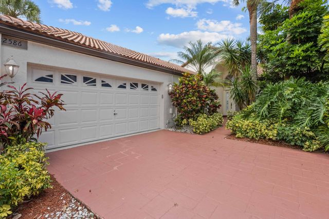 22586 Esplanada Drive, Boca Raton, FL 33433
