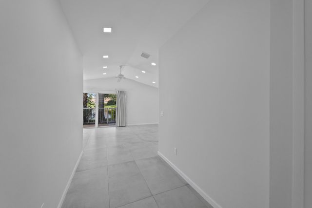 22586 Esplanada Drive, Boca Raton, FL 33433