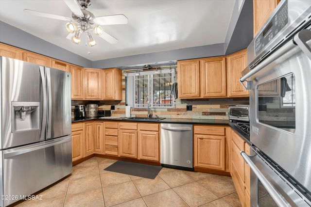 2701 N Arcadia Avenue, Tucson, AZ 85712