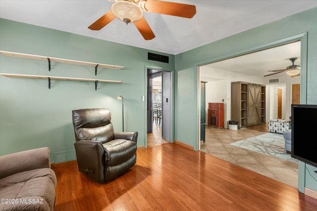 2701 N Arcadia Avenue, Tucson, AZ 85712