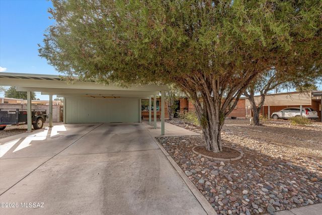 2701 N Arcadia Avenue, Tucson, AZ 85712