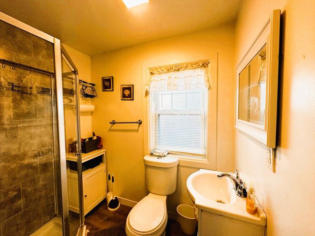 3049 PORTER RD, Camden, NJ 08104
