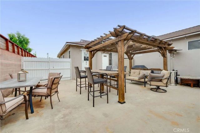 4557 Albury, Lakewood, CA 90713