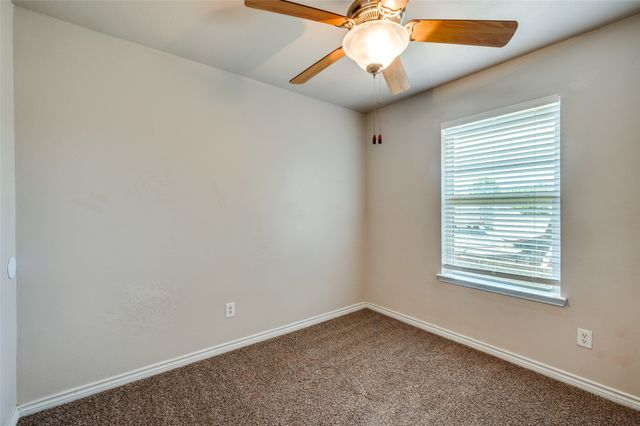 598 Harbour Town Drive, Hickory Creek, TX 75065