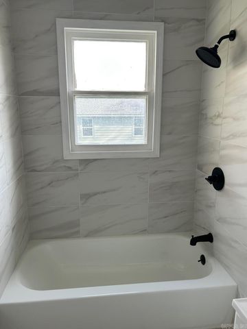 601 N Hickory, Searcy, AR 72143