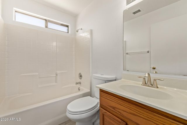 10304 W WINDSOR Boulevard, Glendale, AZ 85307