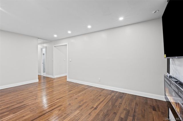 84 Flower Road, Mastic Beach, NY 11951