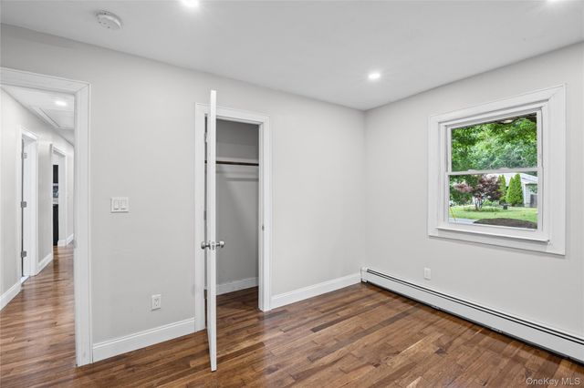 84 Flower Road, Mastic Beach, NY 11951
