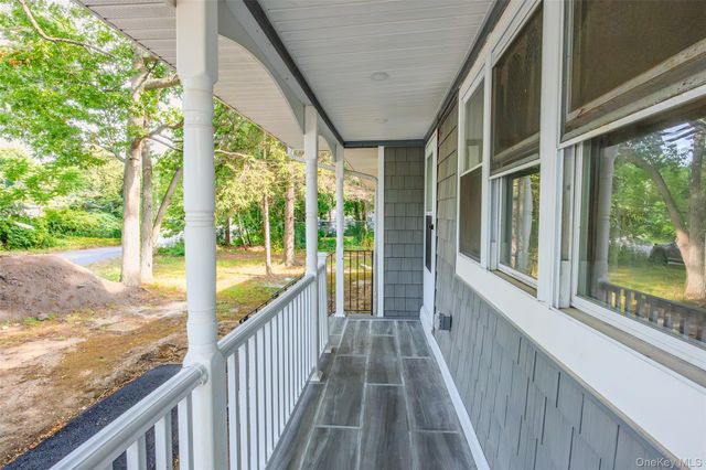 84 Flower Road, Mastic Beach, NY 11951