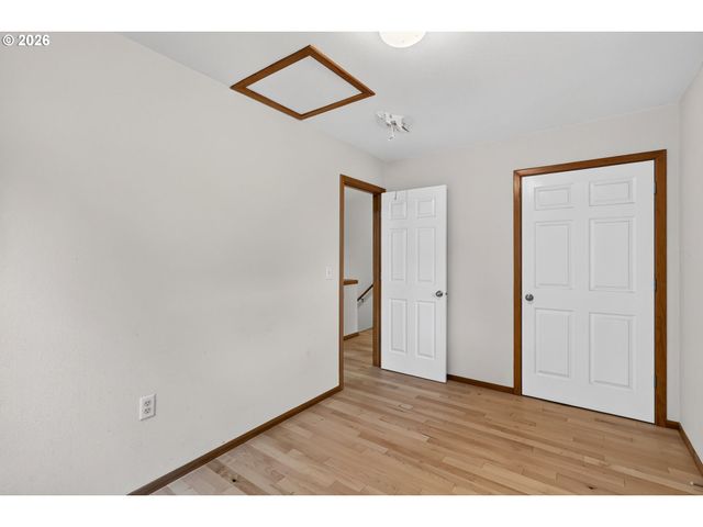 7865 Se Phillips Creek Ln, Milwaukie, OR 97222