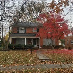 16214 Shaftsbury Avenue, Detroit, MI 48219