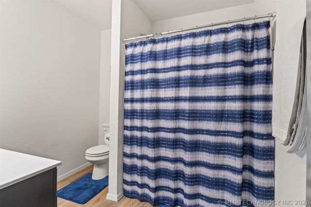 8836 N 73rd Place, Owasso, OK 74055