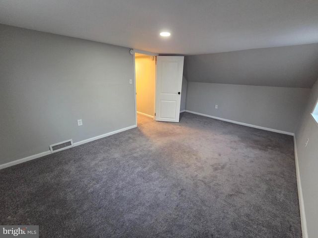 1023 LAWNTON, Glenolden, PA 19036