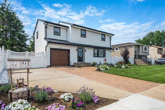 95 Colonial Drive, Massapequa, NY 11758