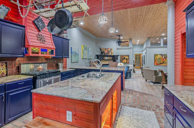 3701 Capital Heights Ave, Baton Rouge, LA 70806