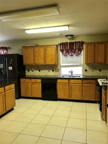10718 Lonesome Dove Trail, Houston, TX 77095