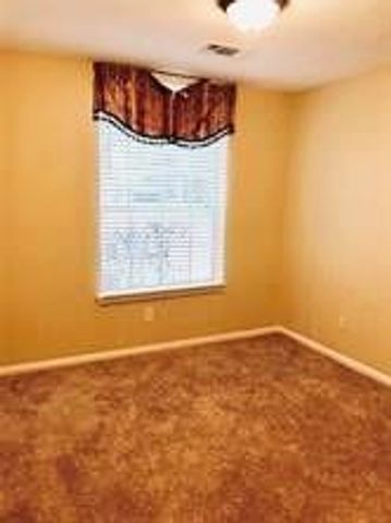 10718 Lonesome Dove Trail, Houston, TX 77095