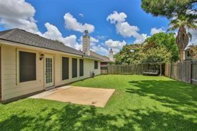10718 Lonesome Dove Trail, Houston, TX 77095