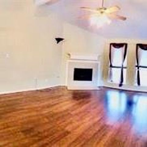 10718 Lonesome Dove Trail, Houston, TX 77095