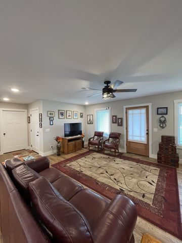 103 Joe Harris Ln, Cookeville, TN 38506