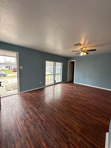 7301 Brockley Lane, Houston, TX 77087