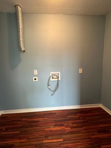 7301 Brockley Lane, Houston, TX 77087