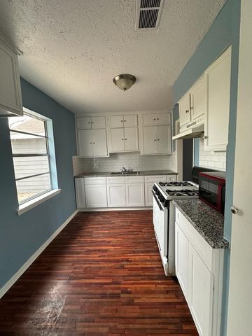 7301 Brockley Lane, Houston, TX 77087